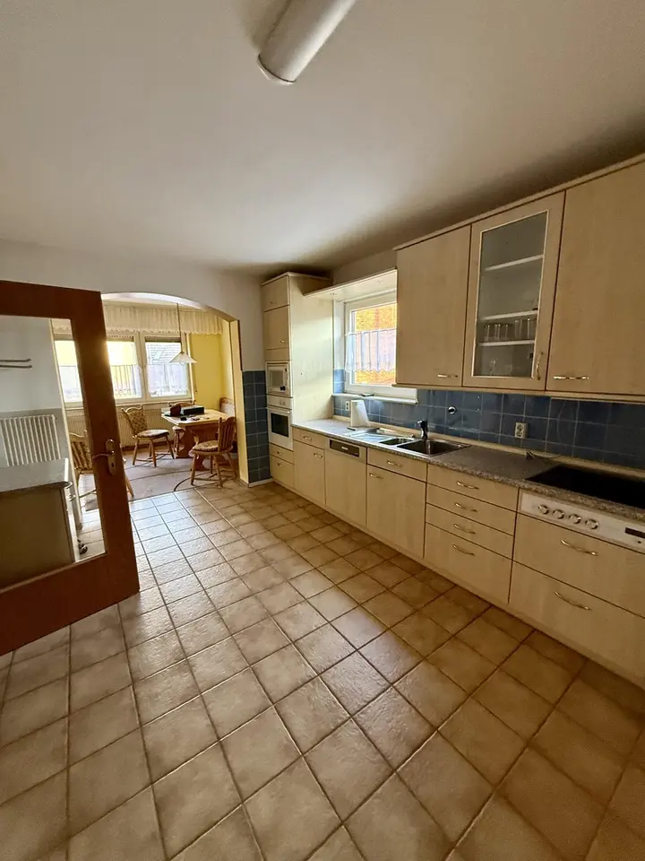 4 Zimmer Wohnung mit 160 m² in Michelstadt – Bild 1