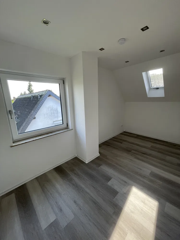 5 Zimmer Wohnung mit 92 m² in Duisburg – Bild 10