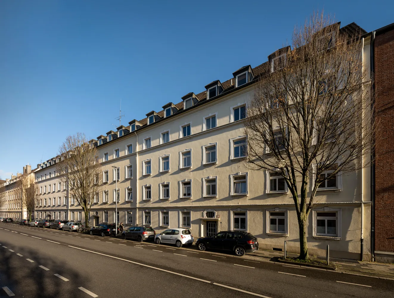 2 Zimmer Wohnung mit 65 m² in Aachen – Bild 1