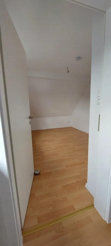 2 Zimmer Wohnung mit 60 m² in Aachen – Bild 2