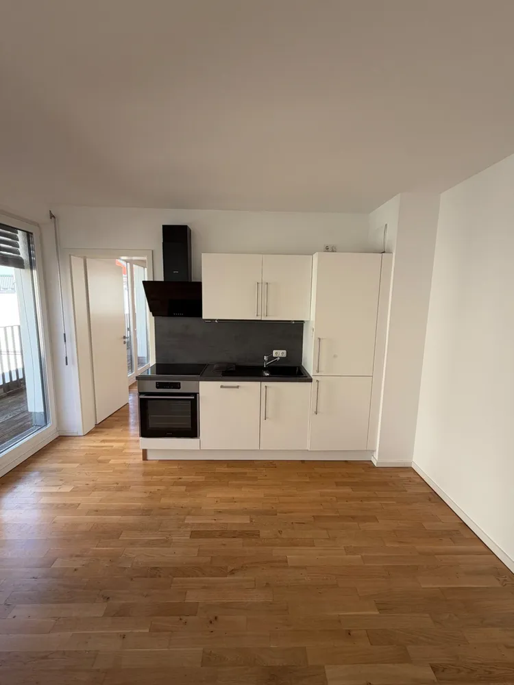 2 Zimmer Wohnung mit 63 m² in Berlin – Bild 4