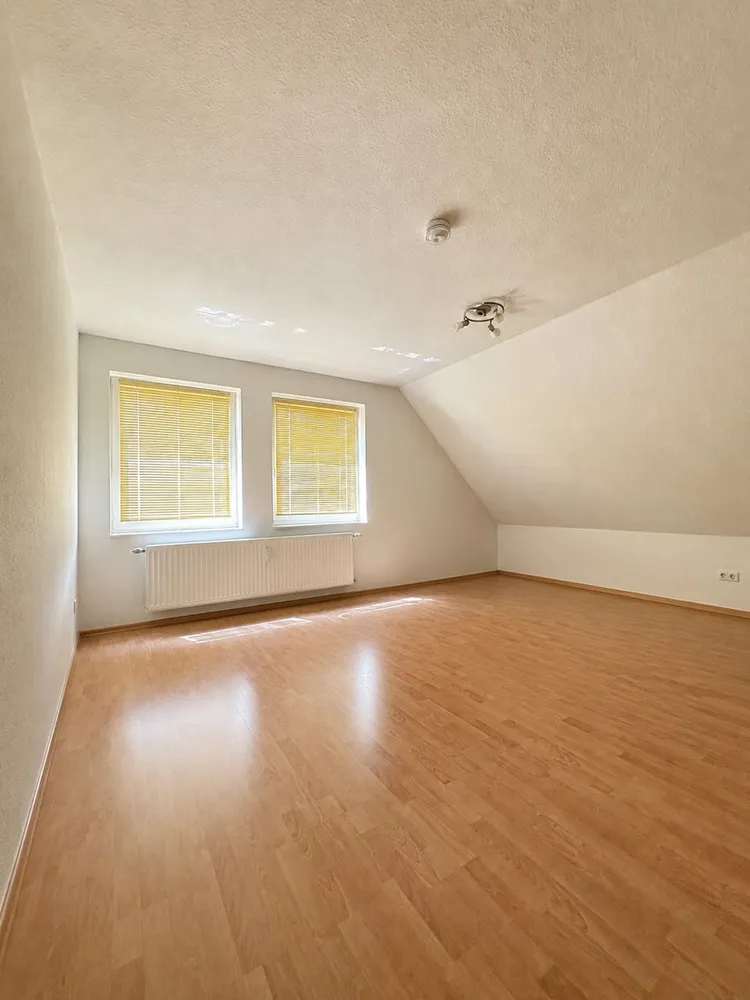 6 room apartment with 120 m² in Magdeburg – Photo 4