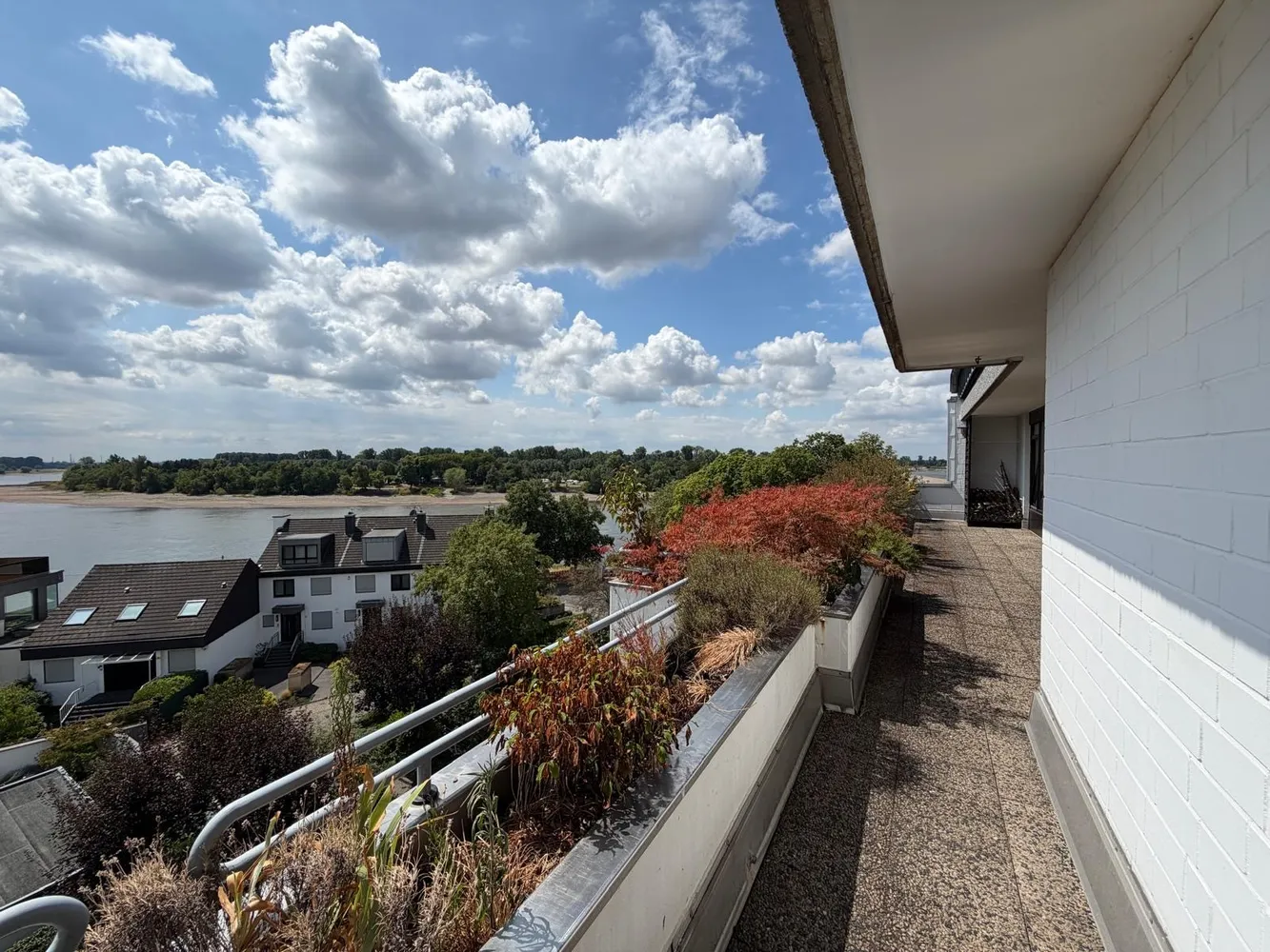 4 Zimmer Wohnung mit 137 m² in Düsseldorf – Bild 10