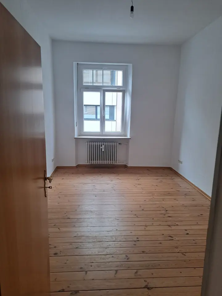 4 Zimmer Wohnung mit 84 m² in Nürnberg – Bild 1