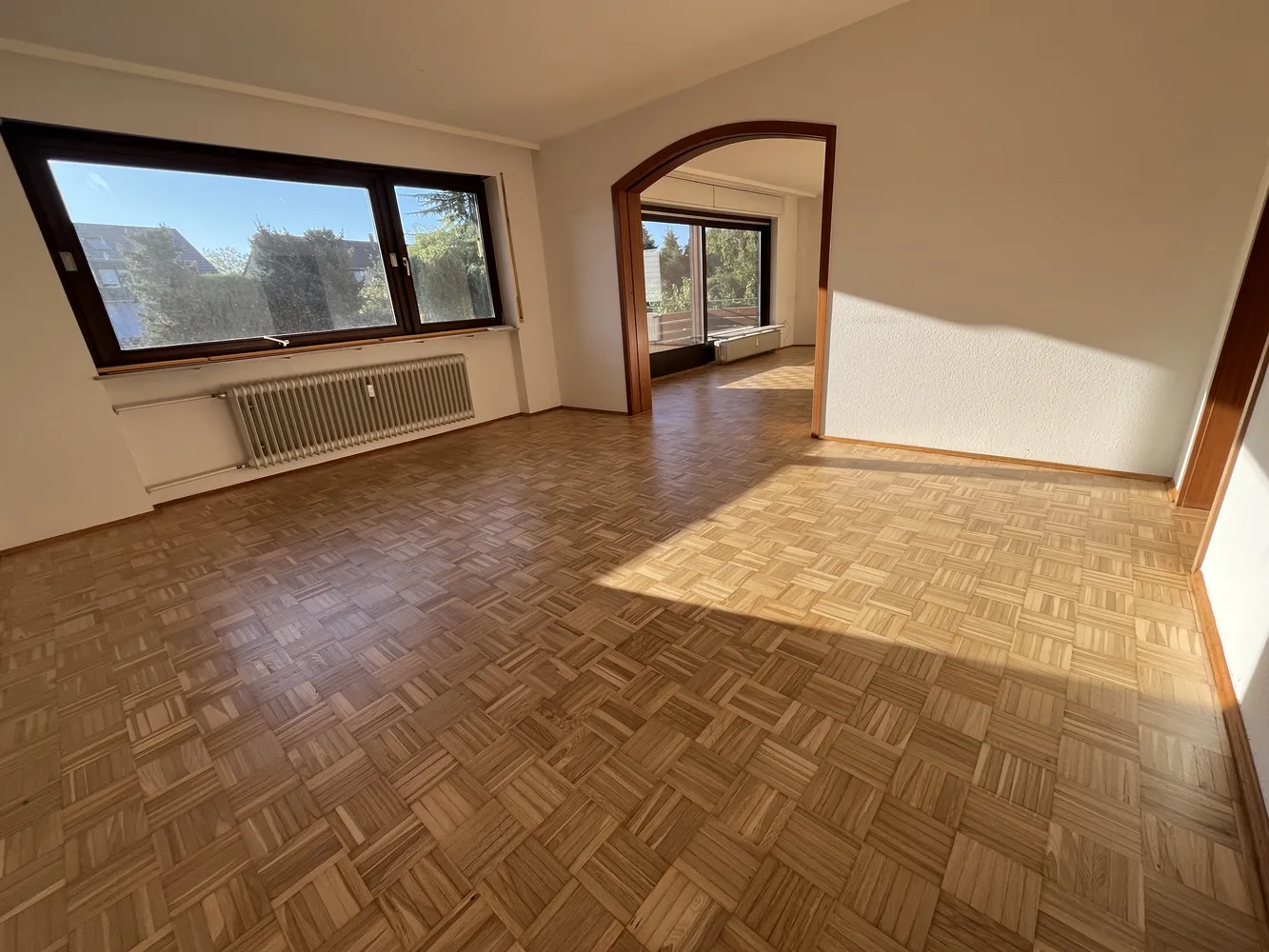 4 Zimmer Wohnung mit 115 m² in Karlsruhe – Bild 2