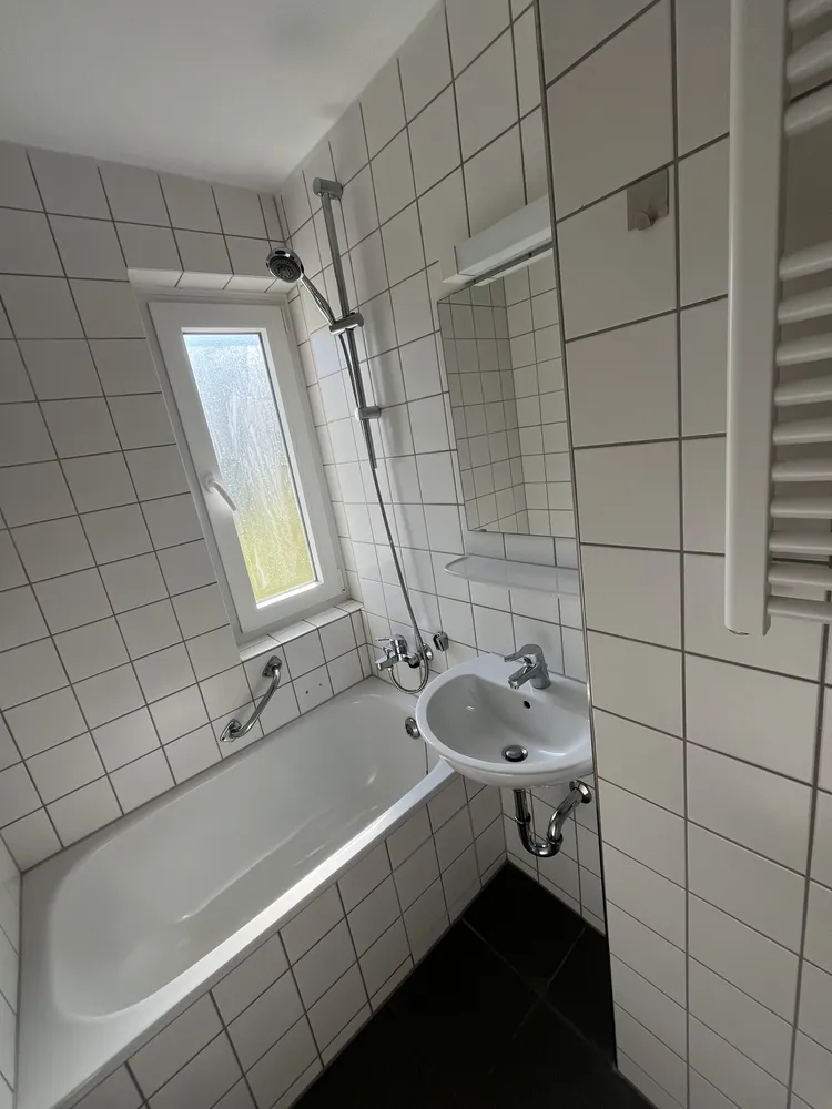 1 room apartment with 24 m² in Stuttgart – Photo 4