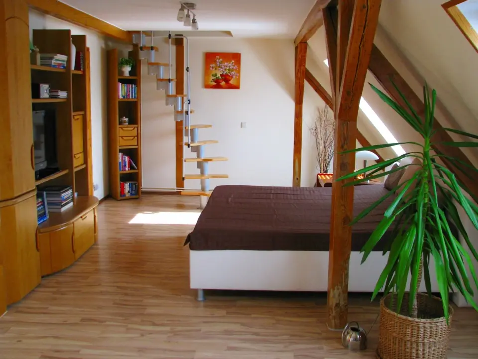 WG-Zimmer mit 58 m² in Meißen – Bild 2