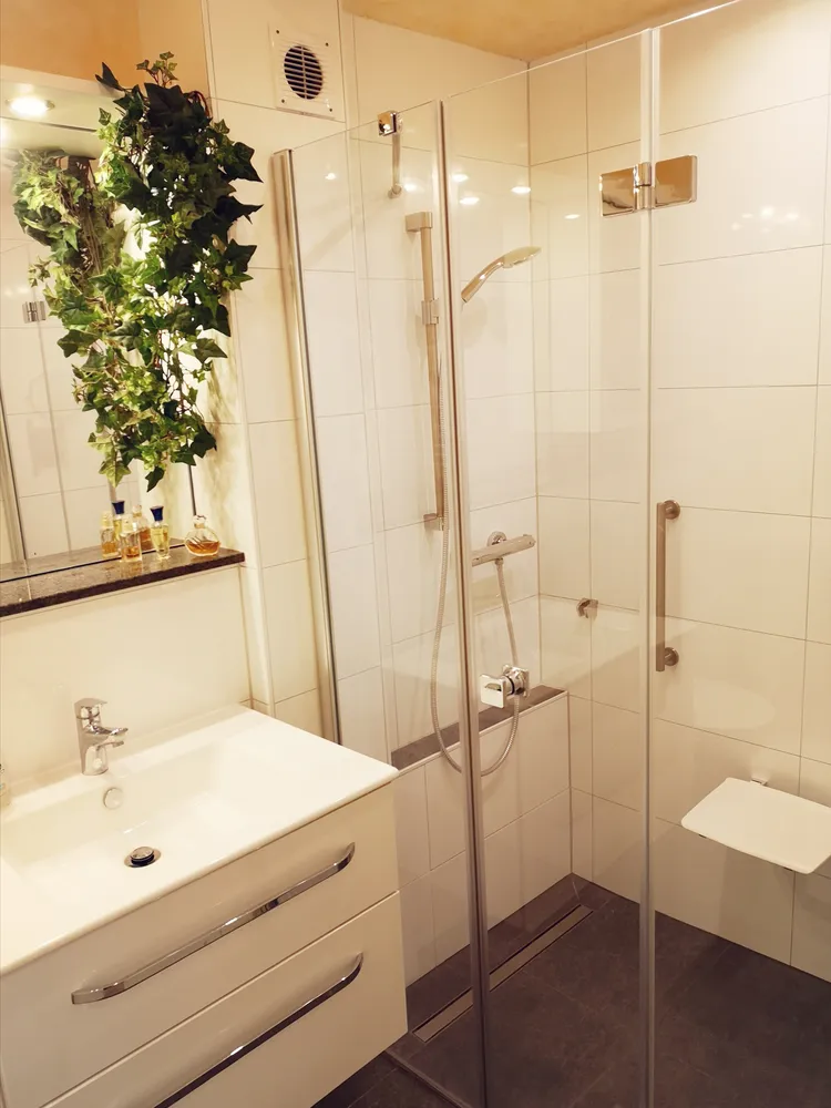 2 room apartment with 50 m² in Hanover – Photo 12