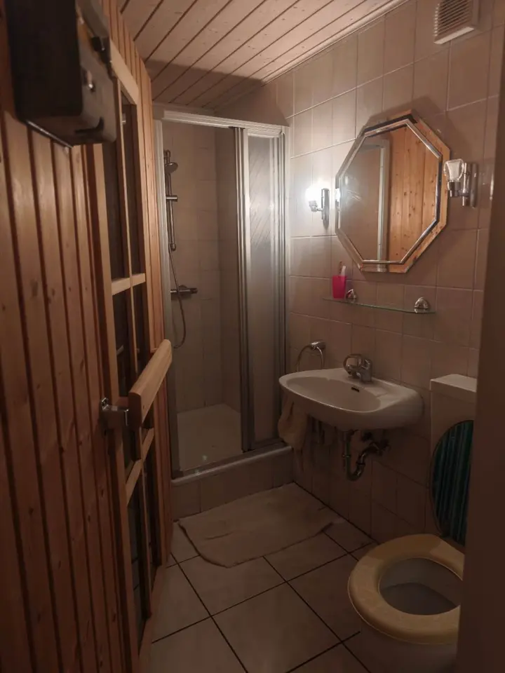 7 Zimmer Wohnung mit 200 m² in Wolfsburg – Bild 8