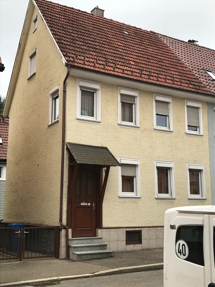 6 Zimmer Haus mit 120 m² in Metzingen – Bild 5