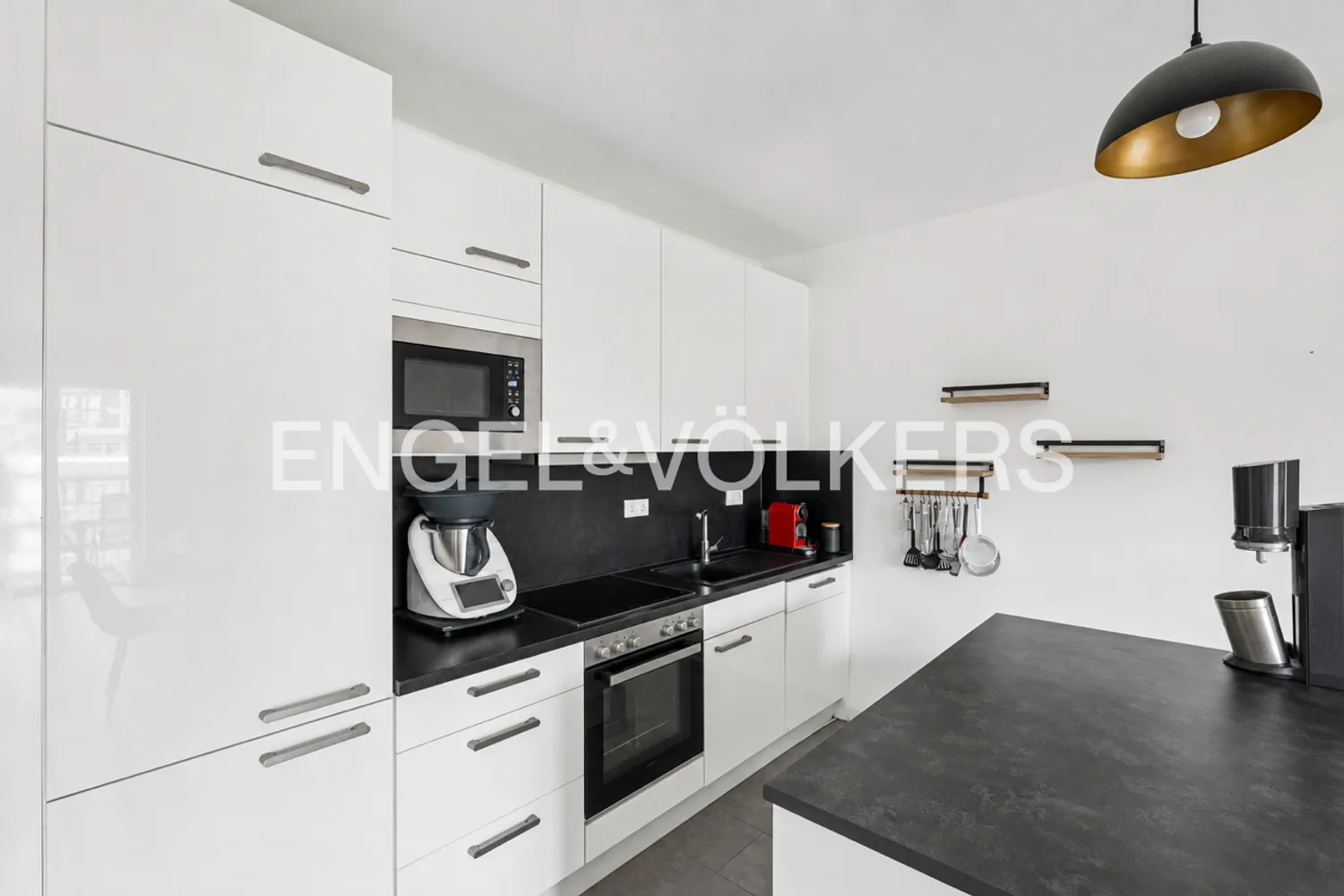 3 Zimmer Wohnung mit 80 m² in Frankfurt am Main – Bild 5