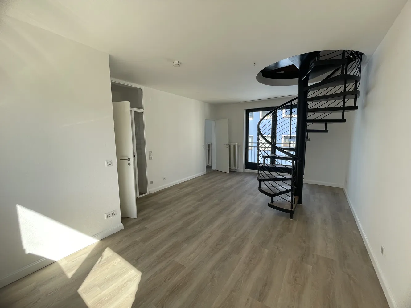 2 Zimmer Wohnung mit 58 m² in Krefeld – Bild 1