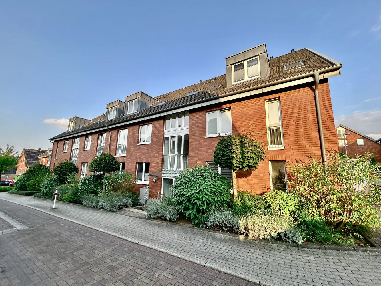 4 Zimmer Wohnung mit 100 m² in Mülheim an der Ruhr – Bild 1