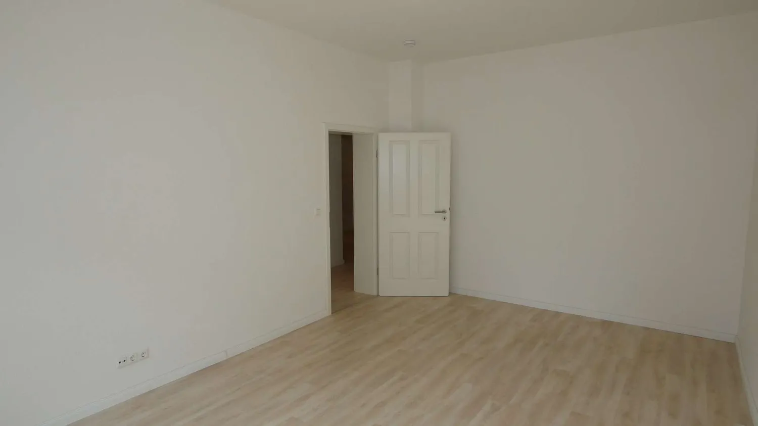 3 Zimmer Wohnung mit 109 m² in Hannover – Bild 10