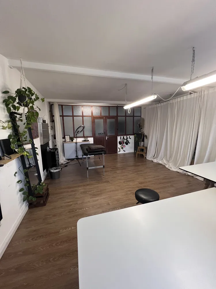 1 room apartment with 35 m² in Essen – Photo 4