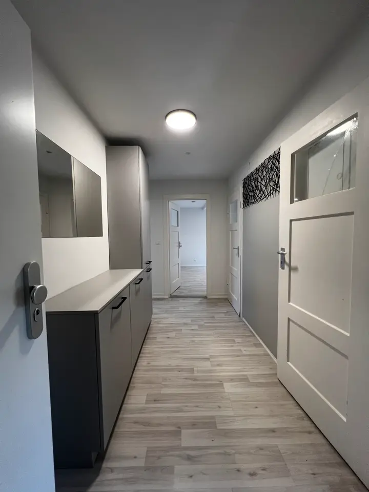Shared room with 70 m² in Stuttgart – Photo 4