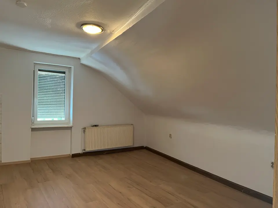 3 Zimmer Wohnung mit 80 m² in Saarbrücken – Bild 2