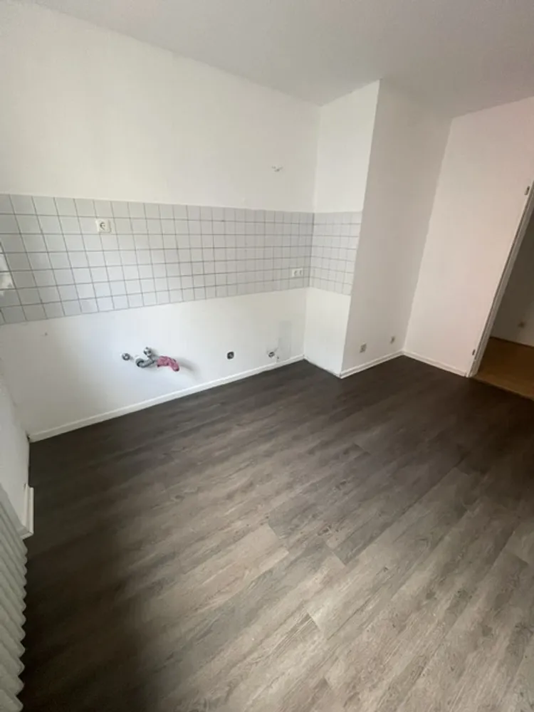 2 Zimmer Wohnung mit 66 m² in Duisburg – Bild 4