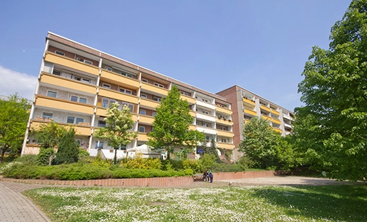 2 Zimmer Wohnung mit 47 m² in Halle (Saale) – Bild 1