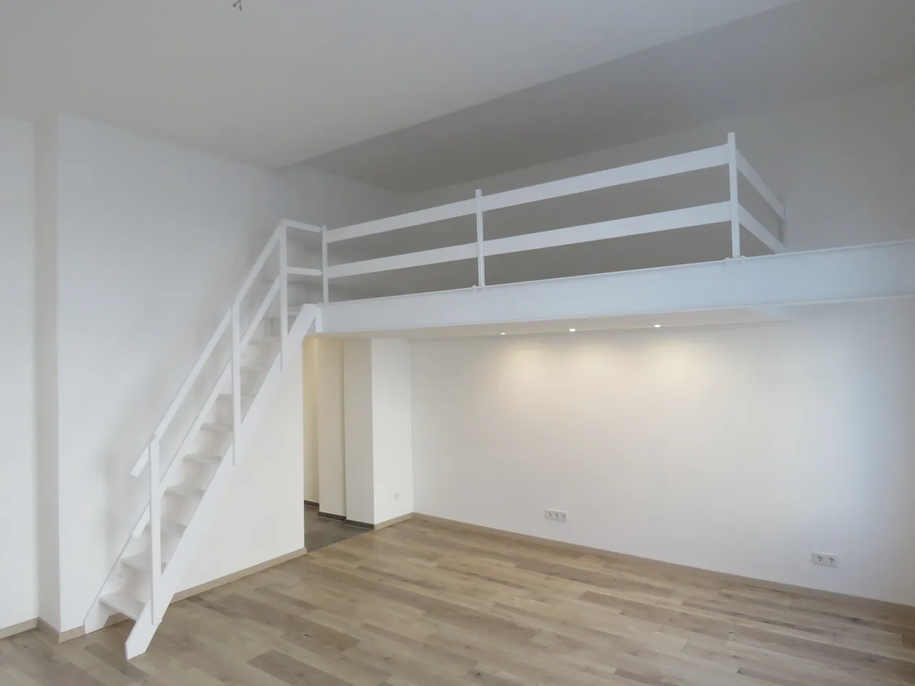 1 Zimmer Wohnung mit 47 m² in Wiesbaden – Bild 6