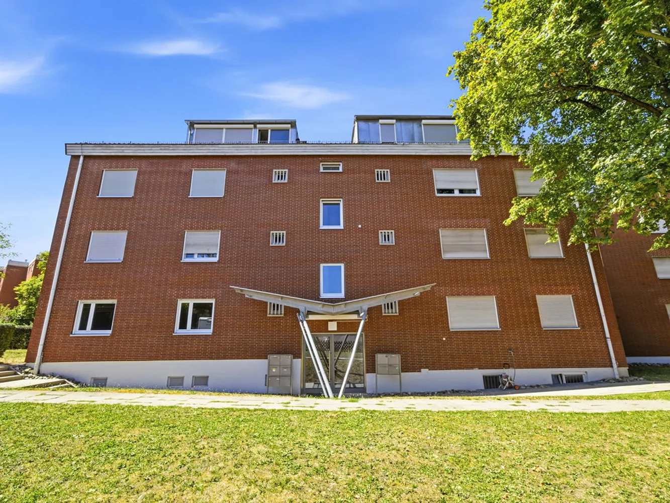 4 Zimmer Wohnung mit 93 m² in Stuttgart – Bild 1