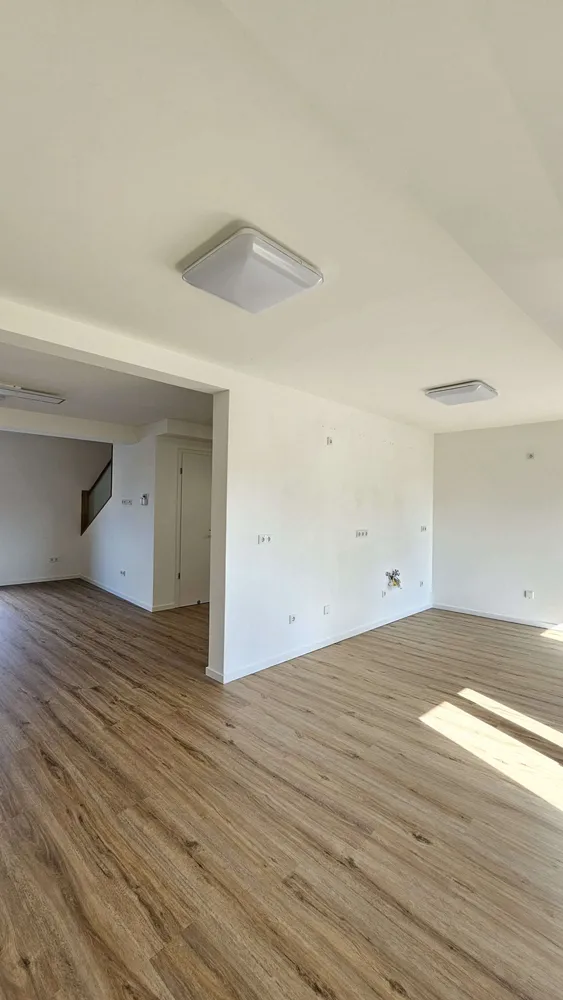 5 Zimmer Wohnung mit 201 m² in Ludwigshafen am Rhein – Bild 3