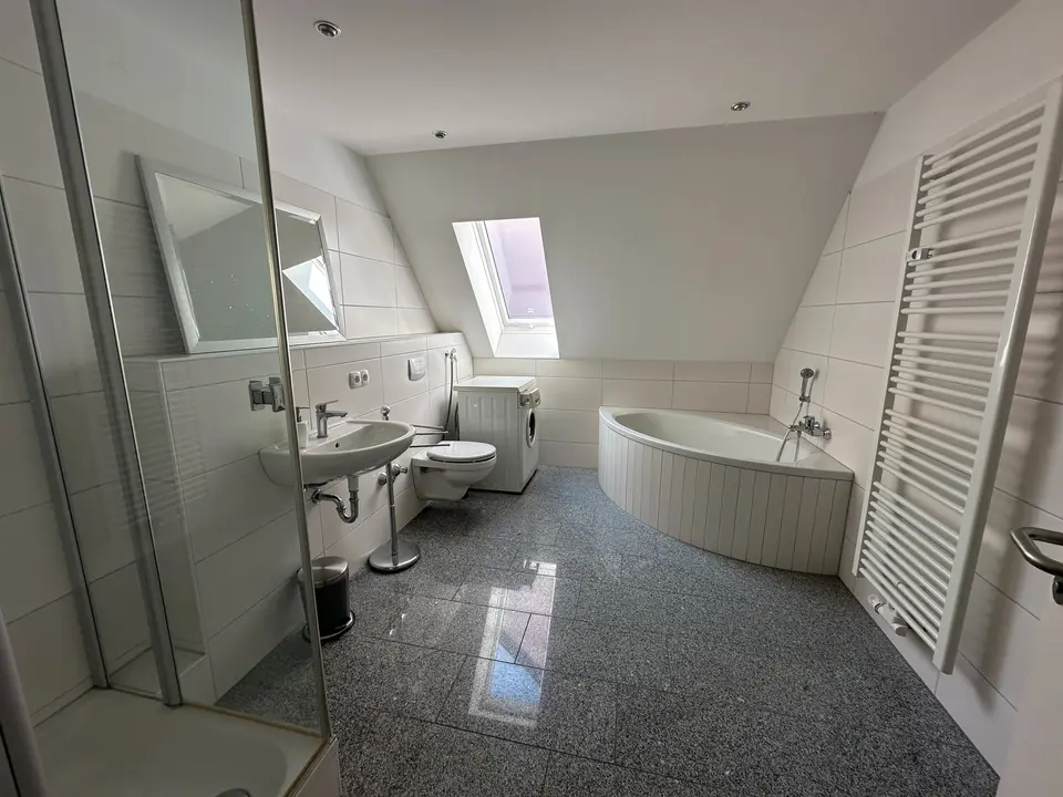 3 Zimmer Wohnung mit 113 m² in Coburg – Bild 9