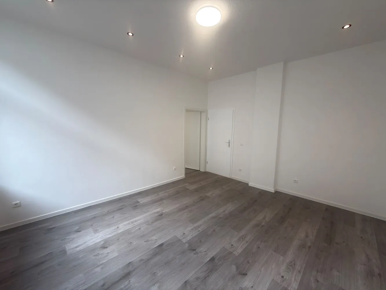 5 Zimmer Wohnung mit 102 m² in Mülheim an der Ruhr – Bild 4