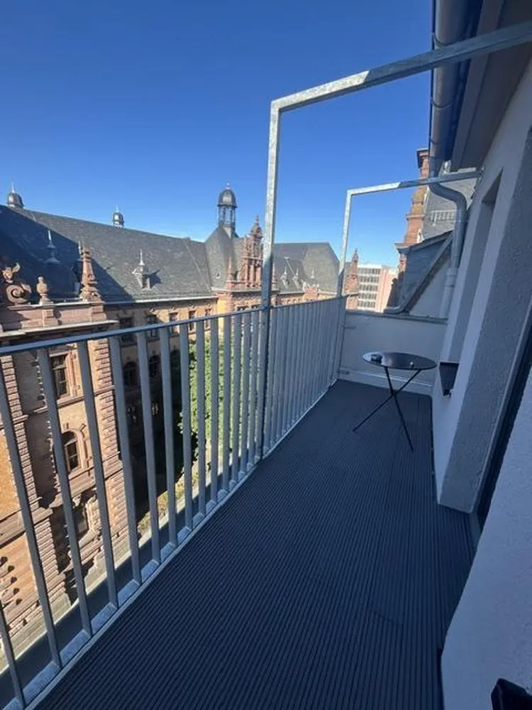 1 Zimmer Wohnung mit 37 m² in Frankfurt am Main – Bild 9