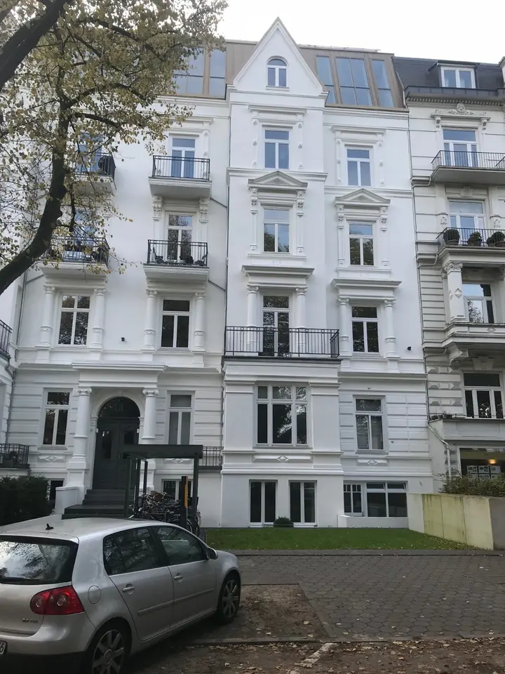5 Zimmer Wohnung mit 131 m² in Hamburg – Bild 1