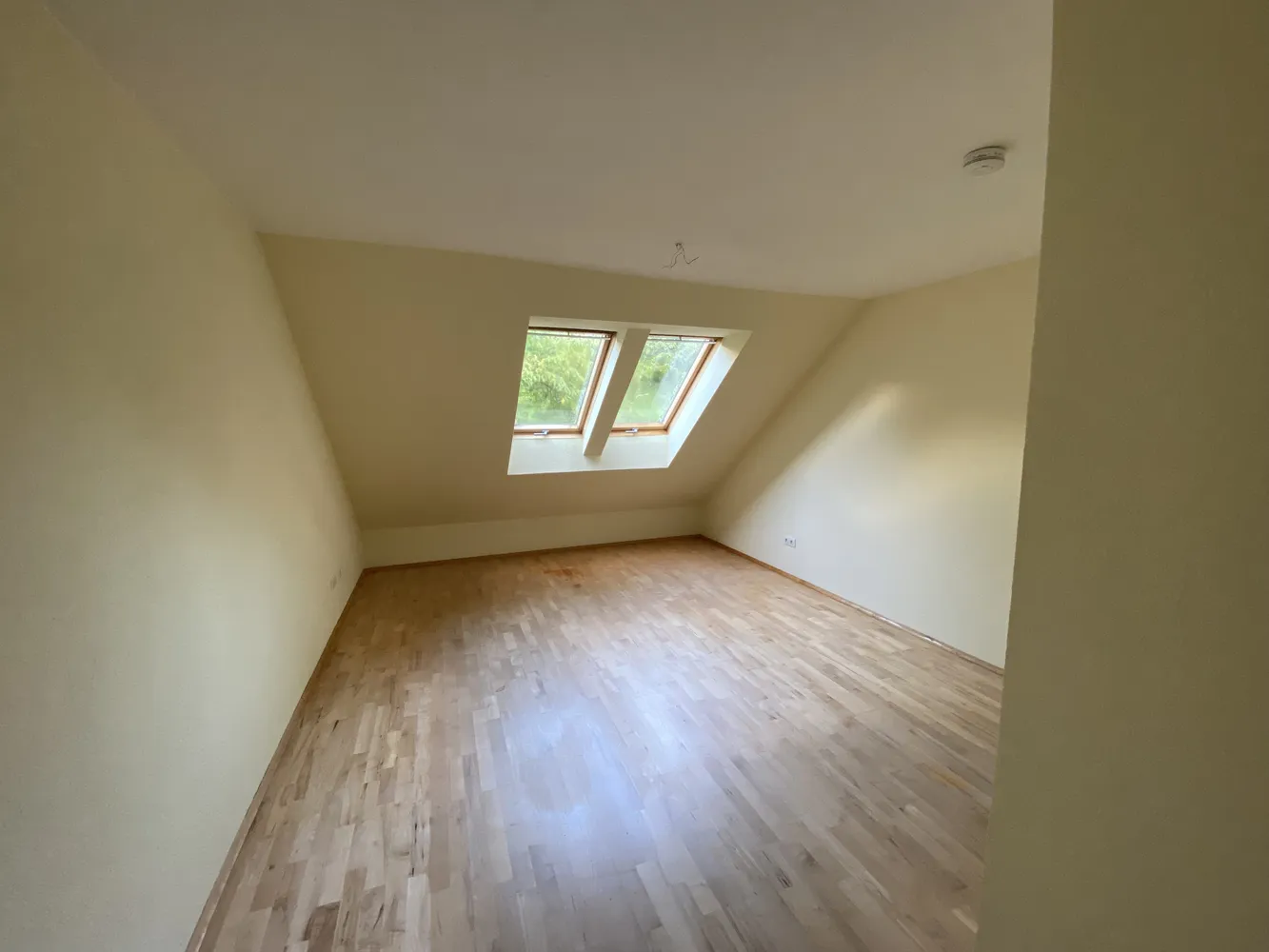 3 Zimmer Wohnung mit 92 m² in Erkrath – Bild 7