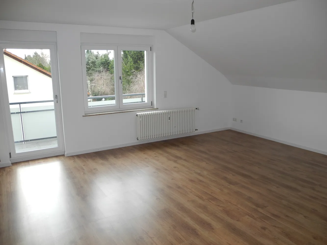 3 Zimmer Wohnung mit 76 m² in Karlsruhe – Bild 2