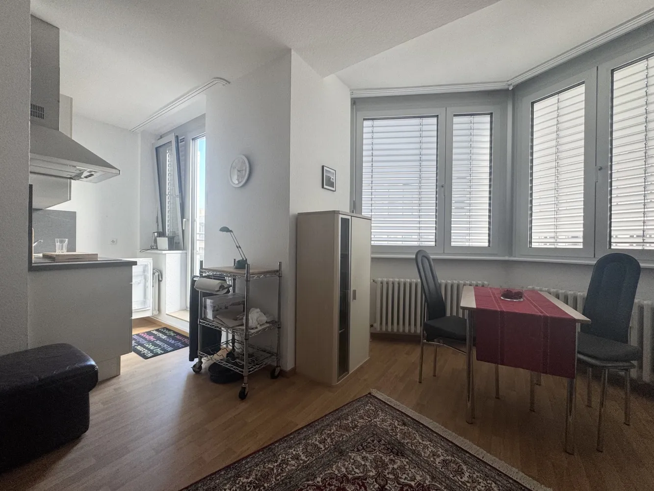 1 Zimmer Wohnung mit 33 m² in Köln – Bild 2