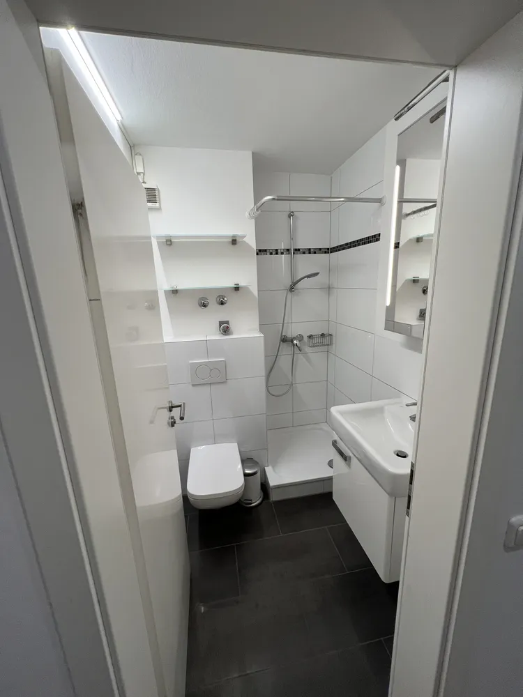 1 Zimmer Wohnung mit 35 m² in Frankfurt am Main – Bild 10