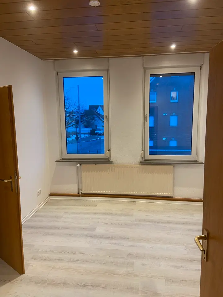 6 Zimmer Wohnung mit 85 m² in Oldenburg – Bild 1