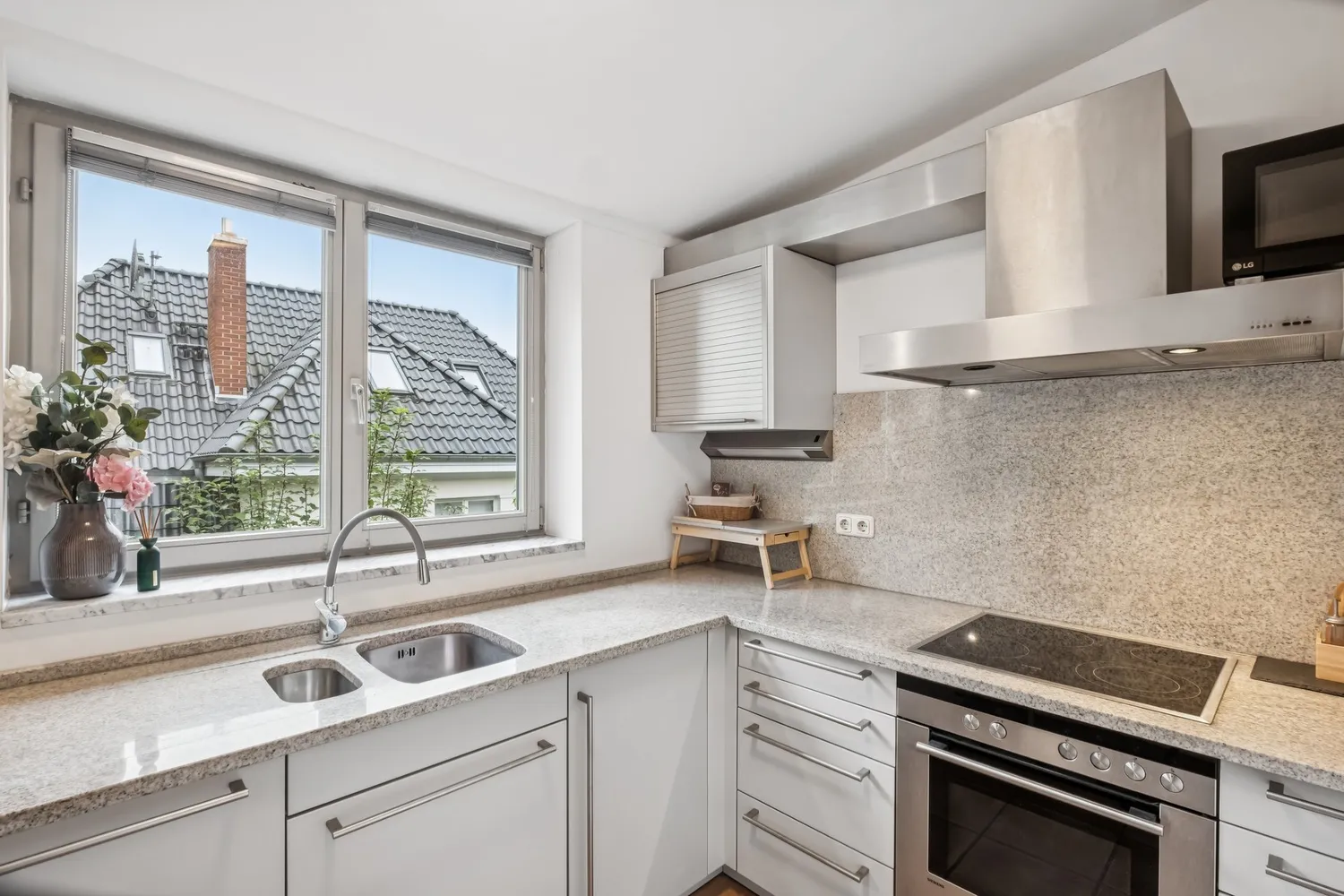 4 Zimmer Wohnung mit 141 m² in Hamburg – Bild 6