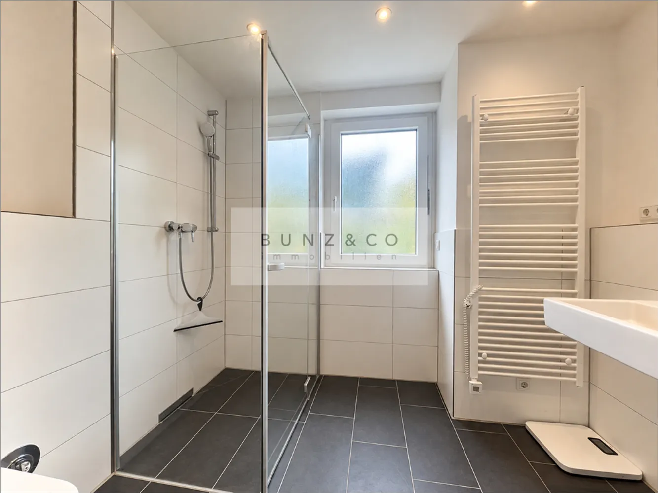 5 room apartment with 112 m² in Munich – Photo 10