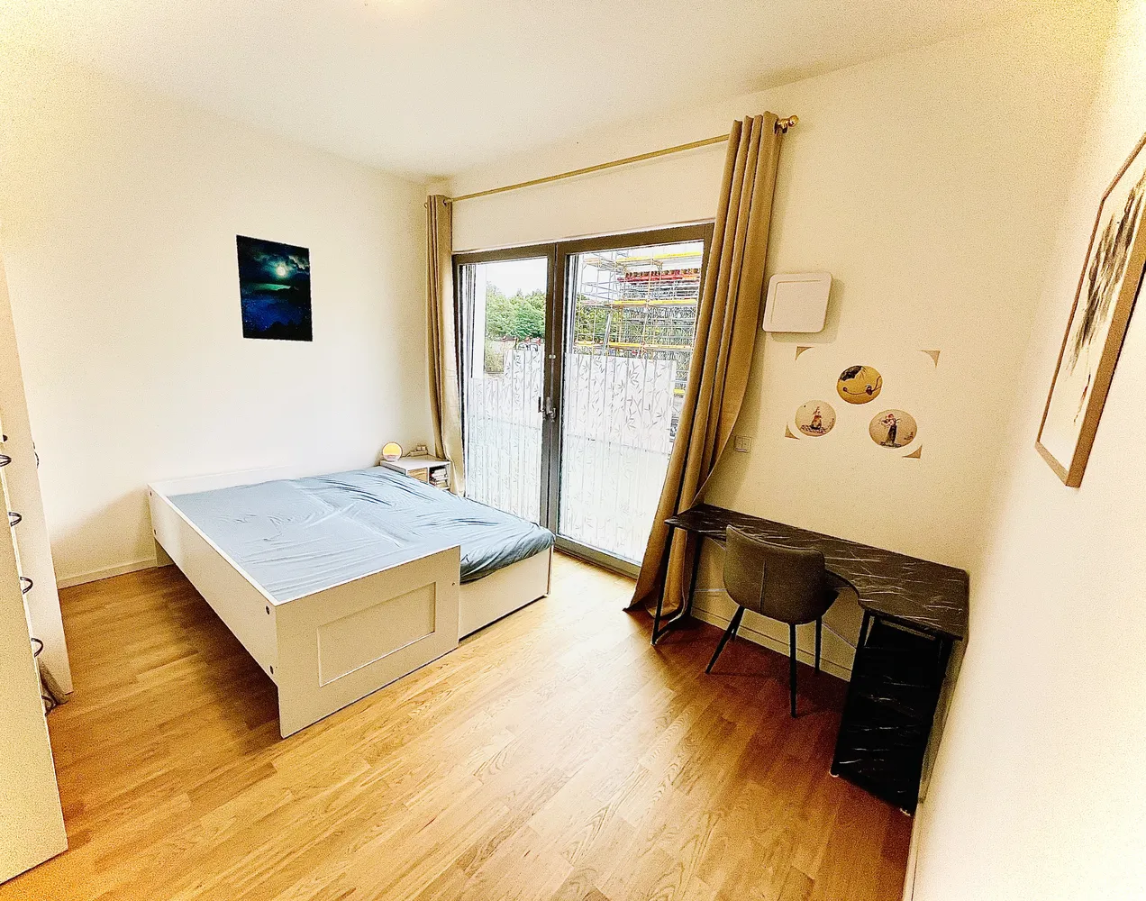 3 Zimmer Wohnung mit 100 m² in Berlin – Bild 2