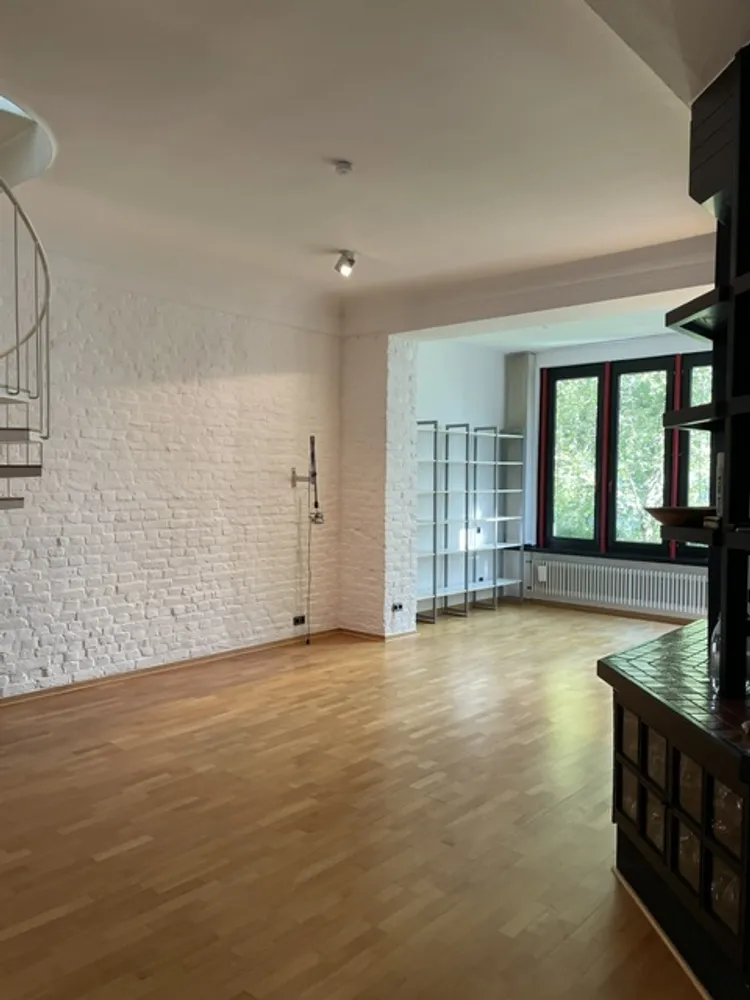 6 Zimmer Wohnung mit 220 m² in Düsseldorf – Bild 4