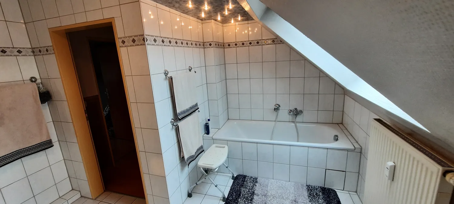5 room apartment with 92 m² in Mülheim an der Ruhr – Photo 3