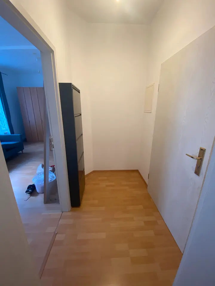 2 Zimmer Wohnung mit 35 m² in Halle (Saale) – Bild 3