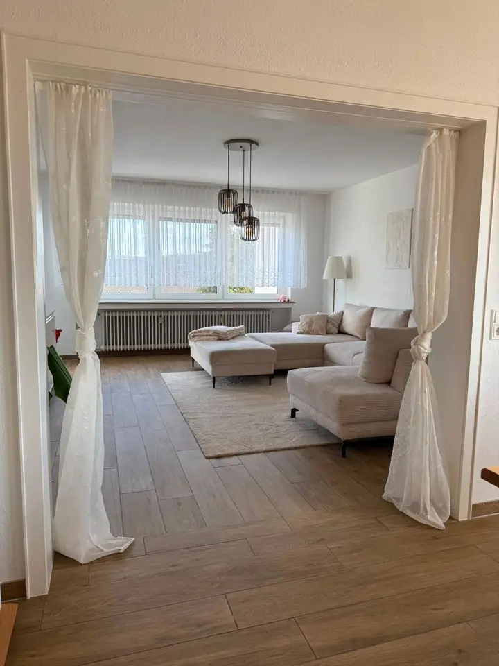 4 Zimmer Wohnung mit 90 m² in Euskirchen – Bild 2