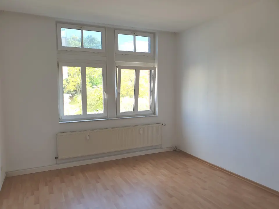 4 Zimmer Wohnung mit 82 m² in Plauen – Bild 1