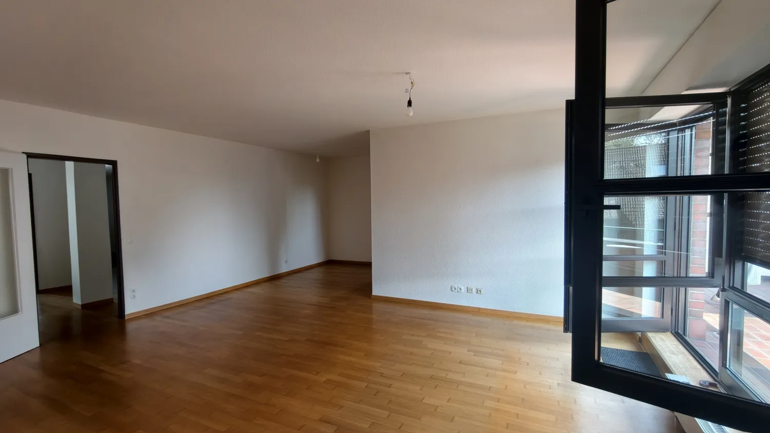 3 Zimmer Wohnung mit 93 m² in Krefeld – Bild 1