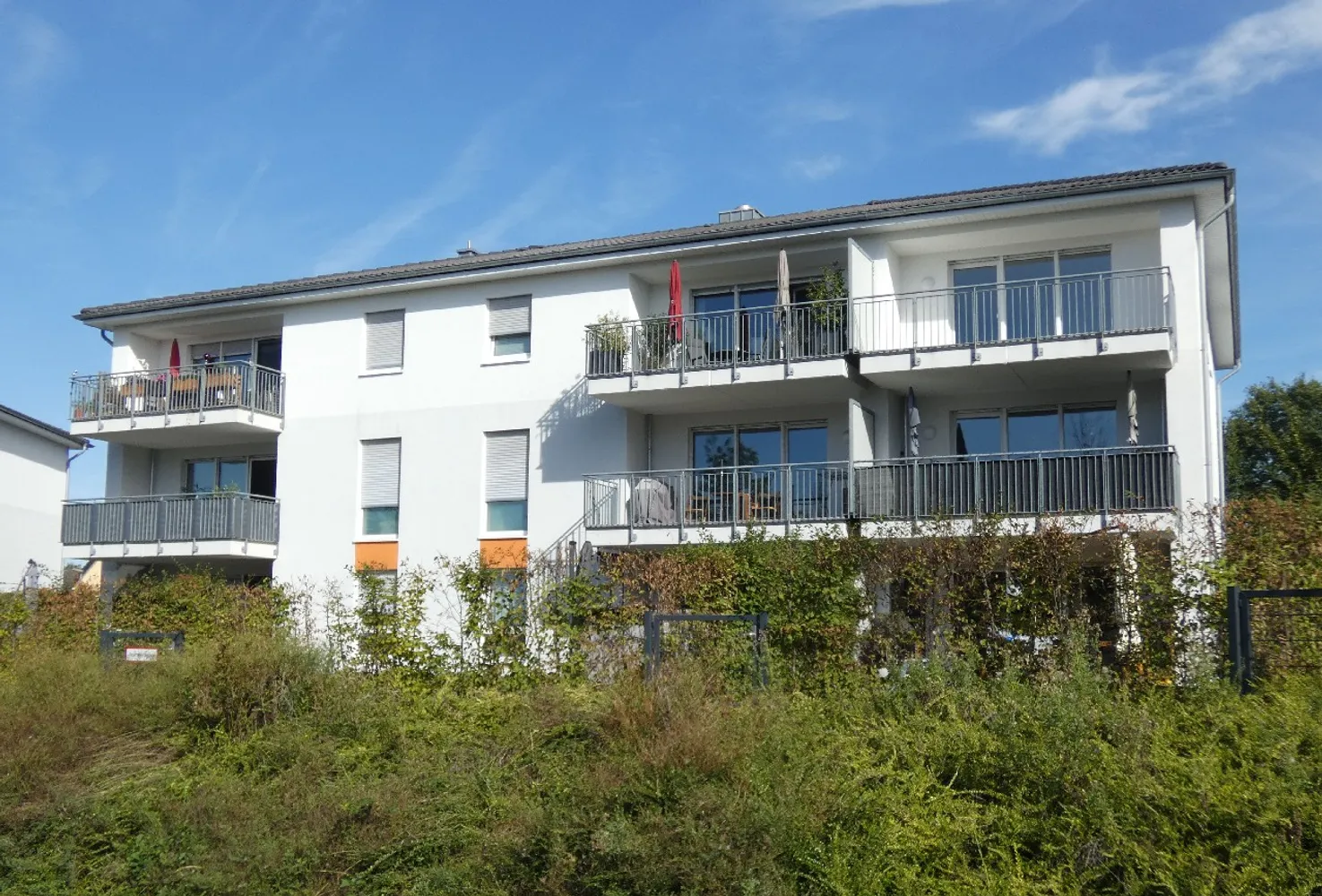 4 Zimmer Wohnung mit 107 m² in Leverkusen – Bild 1