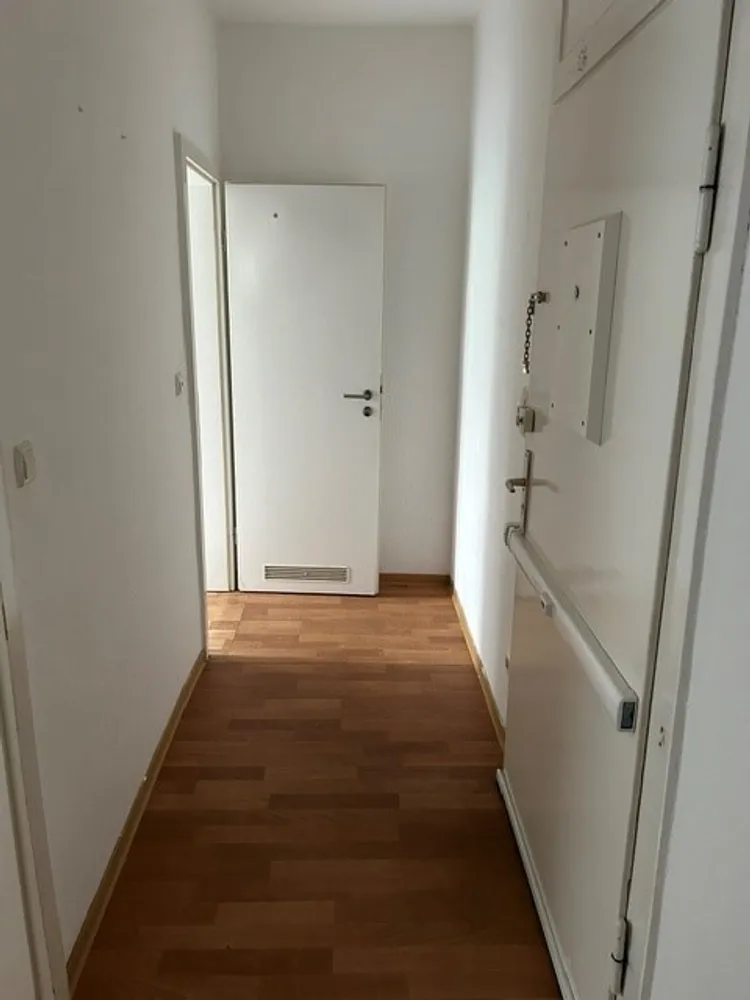 1 Zimmer Wohnung mit 35 m² in Hannover – Bild 6