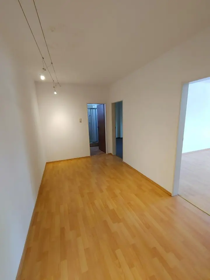 2 Zimmer Wohnung mit 72 m² in Wilhelmshaven – Bild 4