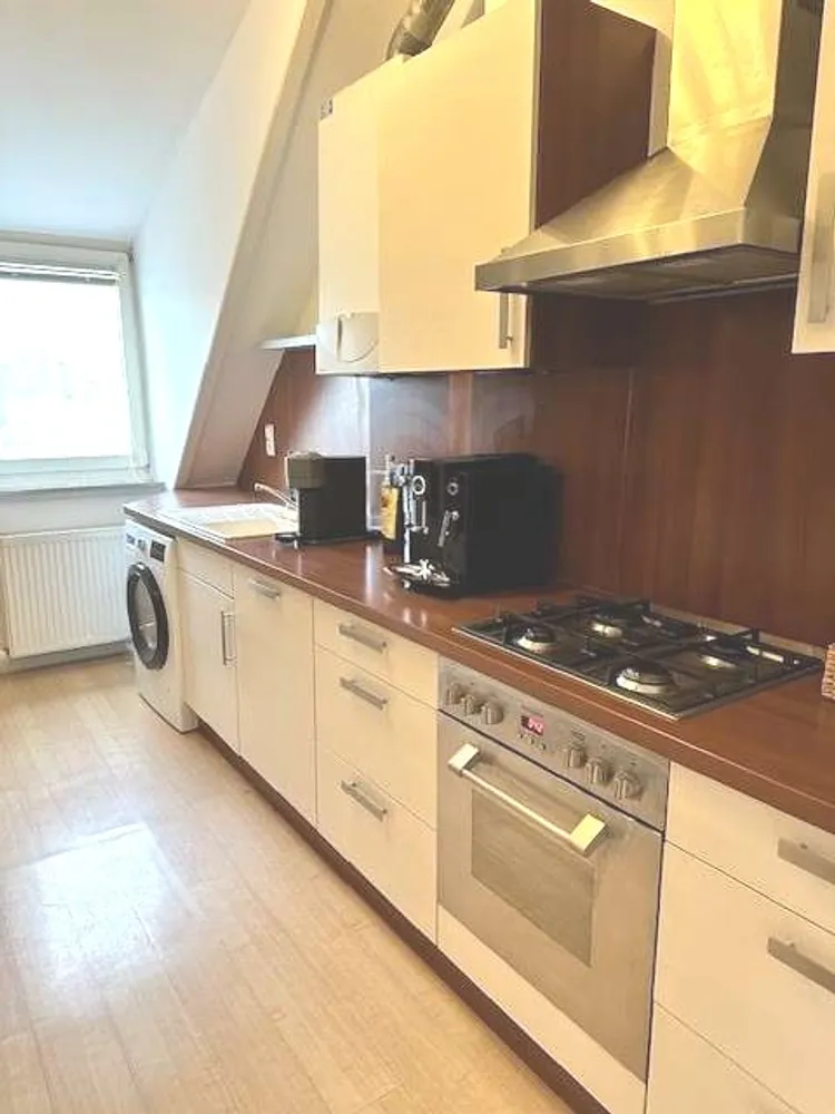 6 room apartment with 142 m² in Wiesbaden – Photo 10