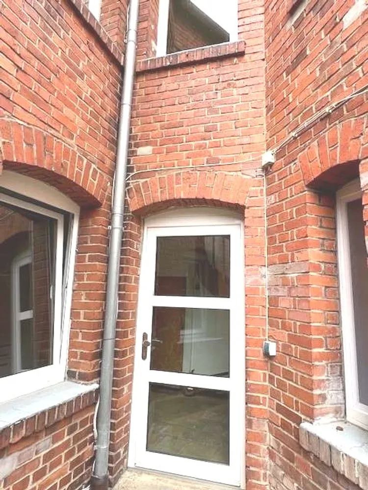 2 Zimmer Wohnung mit 39 m² in Erlangen – Bild 4