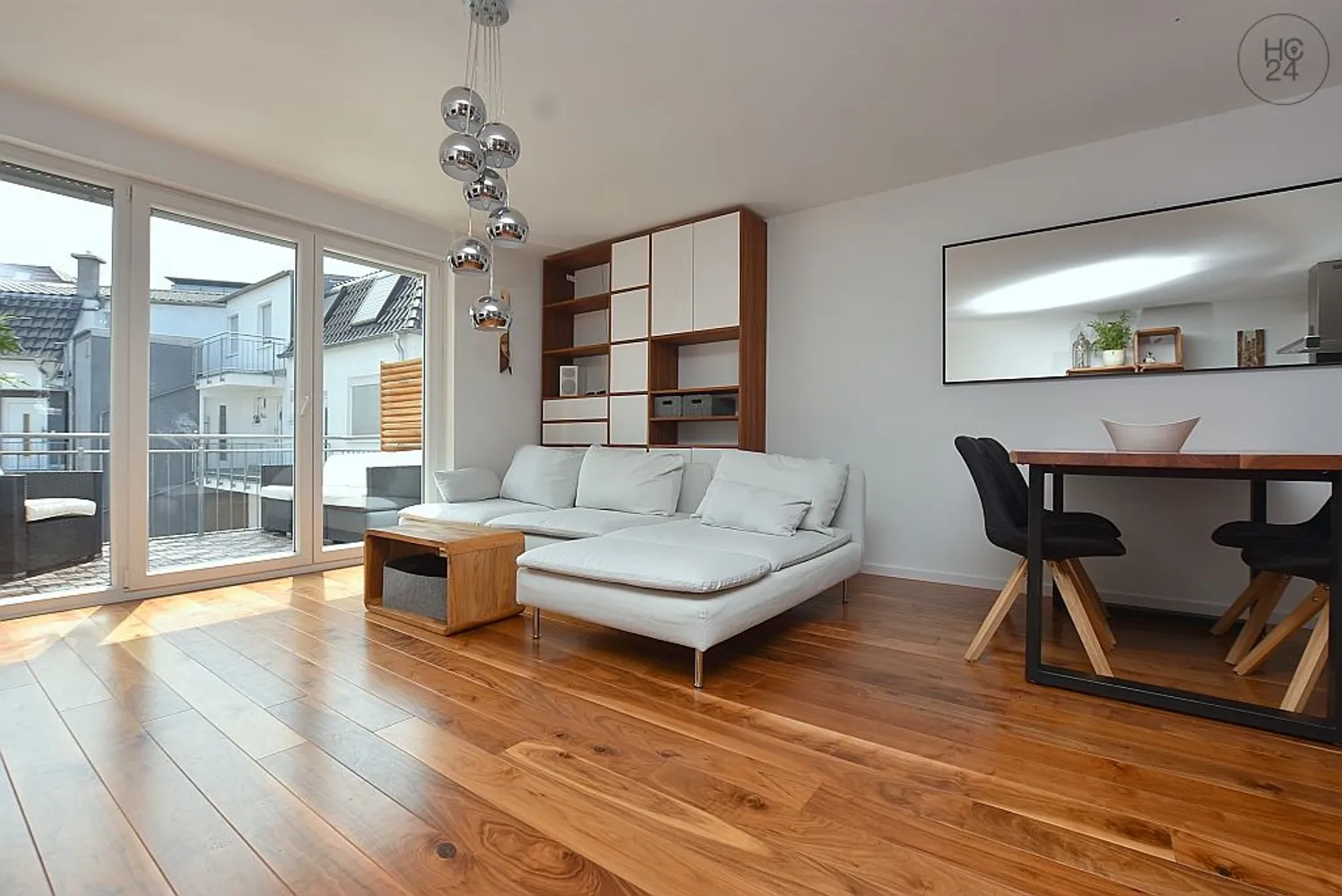 4 Zimmer Wohnung mit 100 m² in Stuttgart – Bild 2